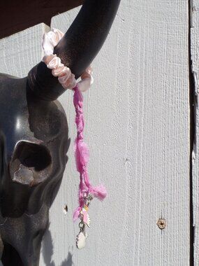 HAND CRAFTED CHARM HAIR TIE
